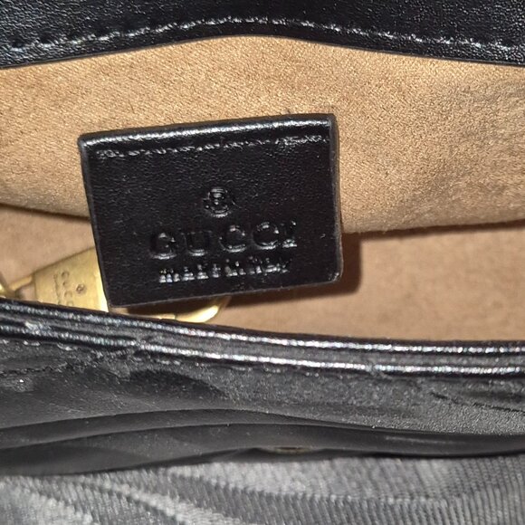 Gucci small purse - Picture 2 of 2